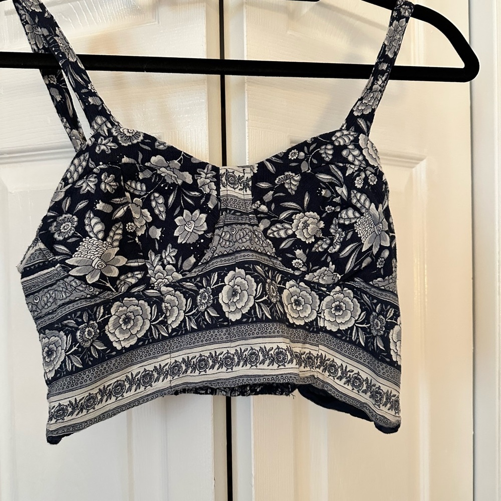 Matching set - Picture 2 of 3